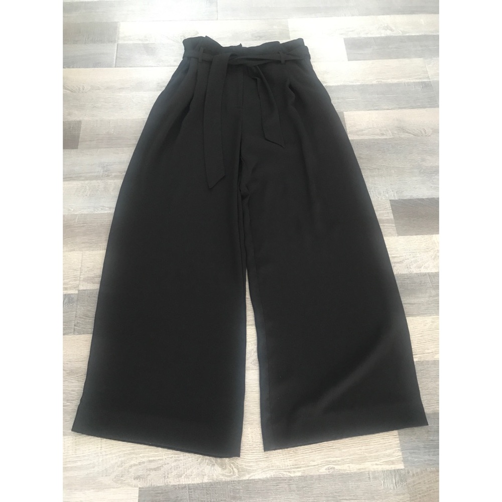 Wide leg pants